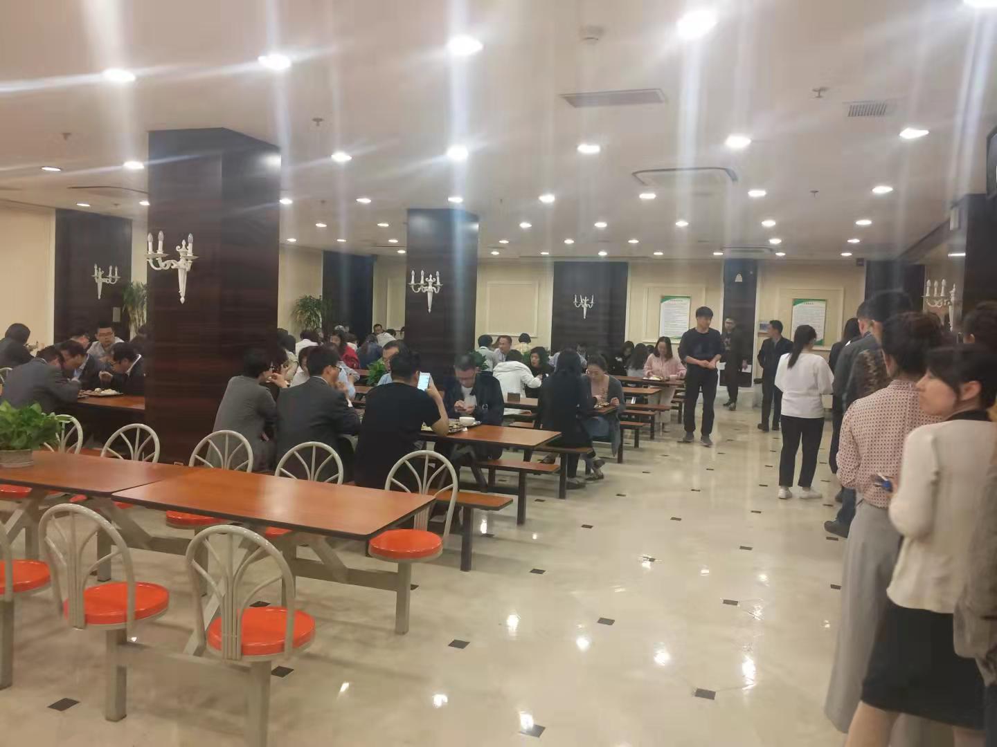 1-220215224R6341.jpg 1-220215224R6341.jpg